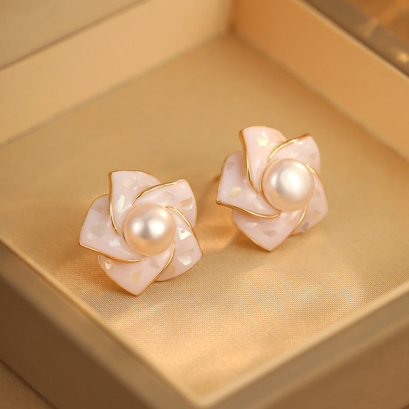 Liuvelle Camellia Pearl Earrings