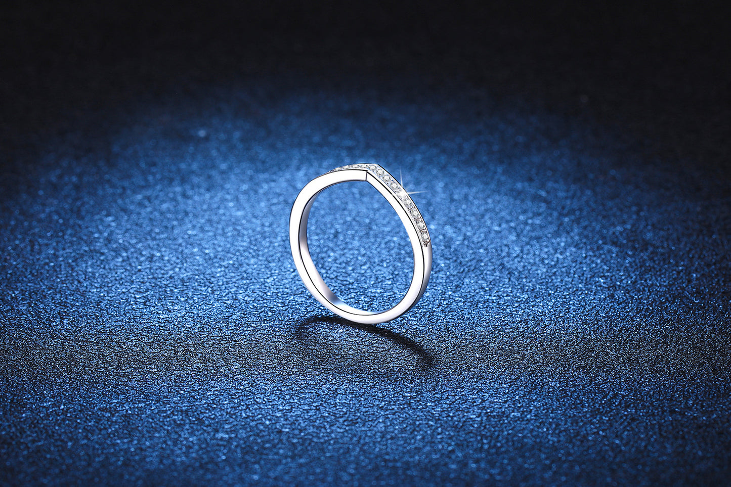 Liuvelle Light Whisper Modern Minimalist Diamond Ring, Classic Style