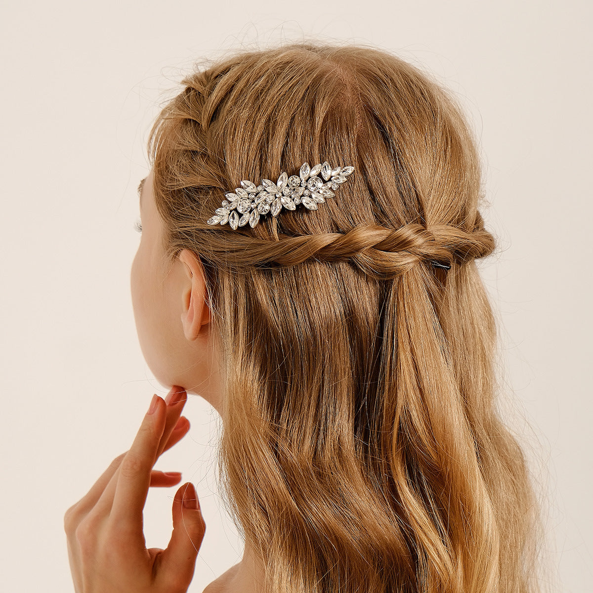 European and American Classic Bridal Hair Accessories Alloy Rhinestone Insert Comb High-end Wedding Banquet Hair Styling Accessories Retro Hair Comb for Women