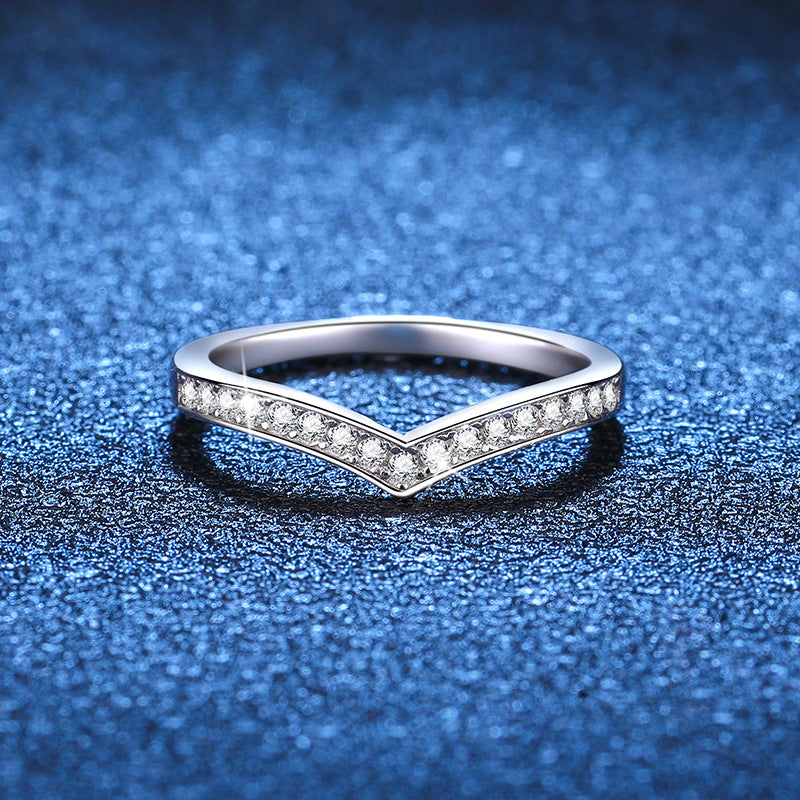 Liuvelle Light Whisper Modern Minimalist Diamond Ring, Classic Style
