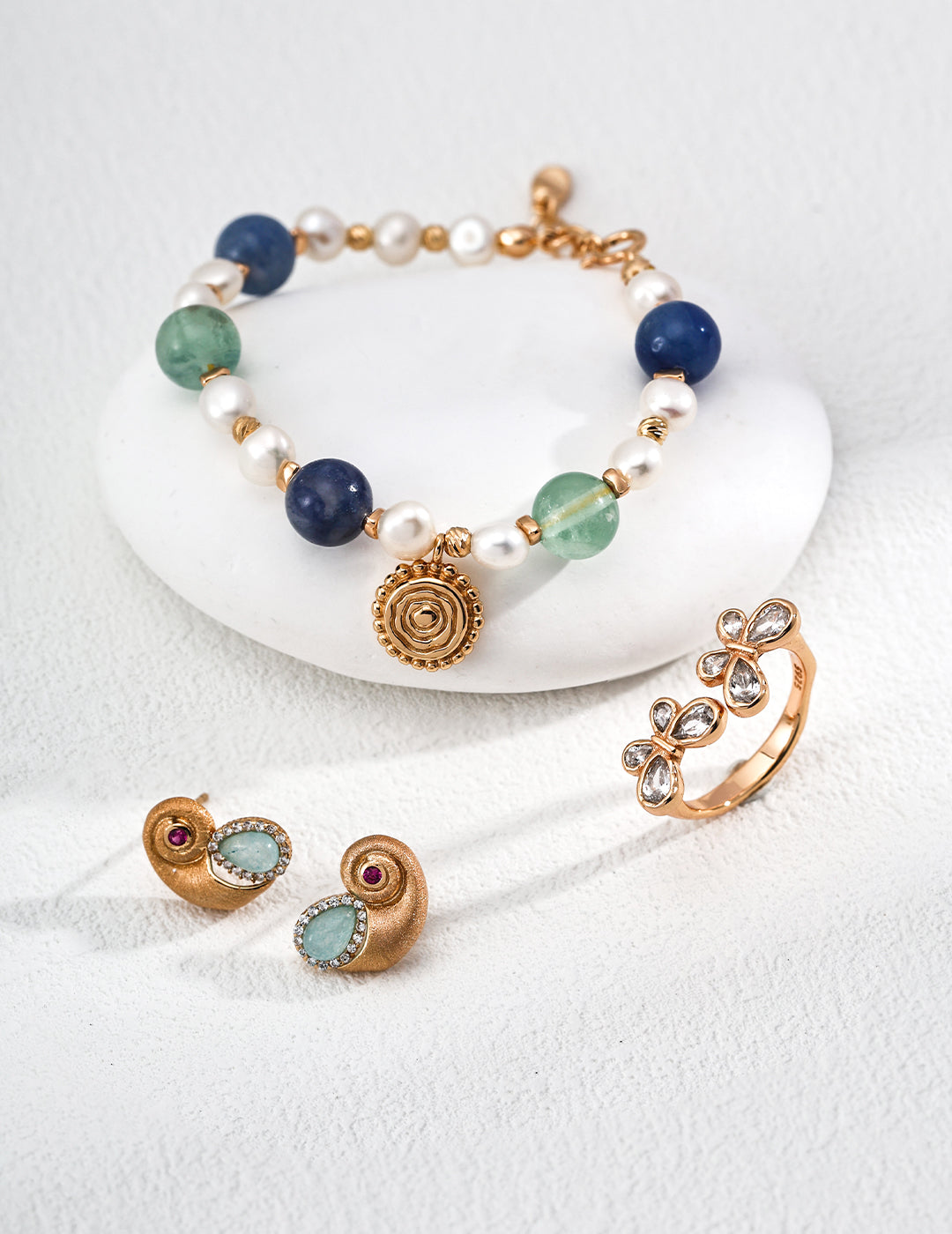 S925 Silver Vintage Cubic Zirconia Earrings - Nautilus Design