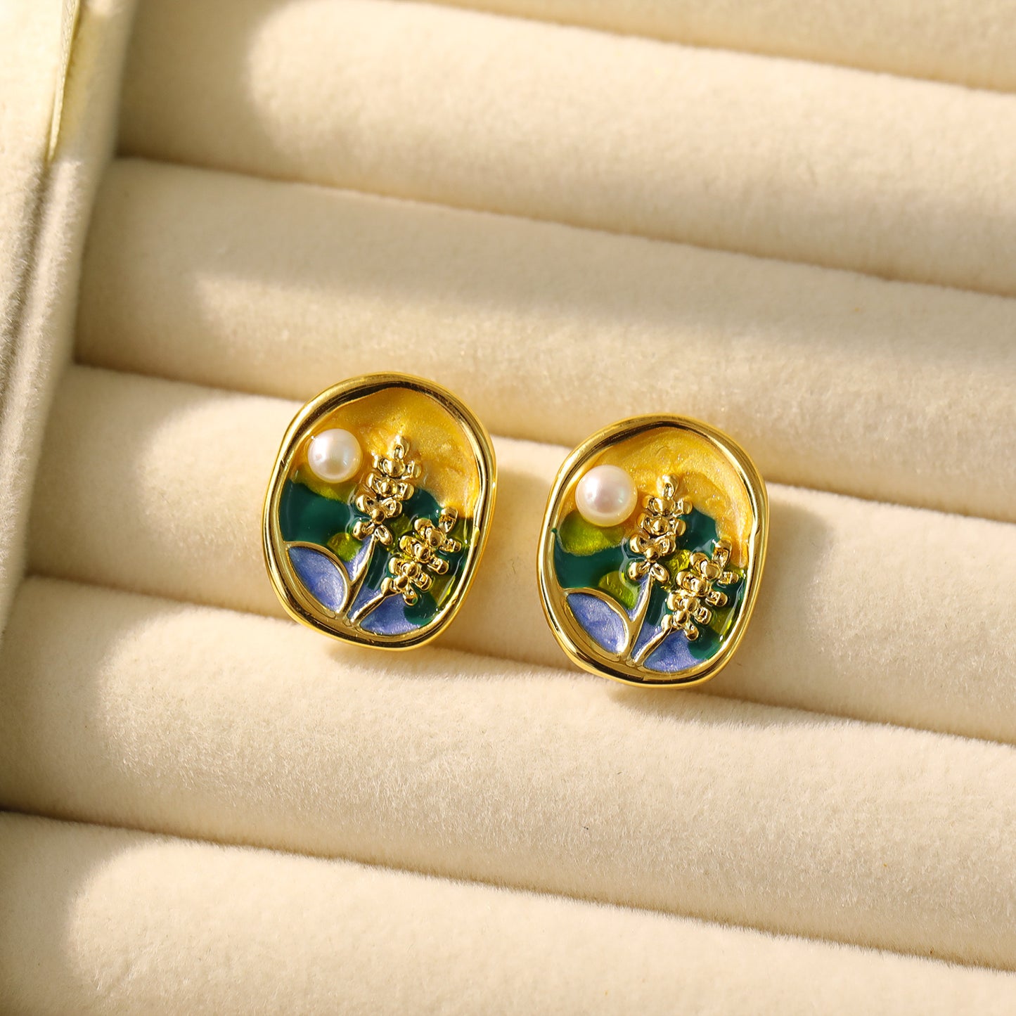 Liuvelle Monet Garden Collection: Baroque Pearl Earrings – Moonlit Bloom