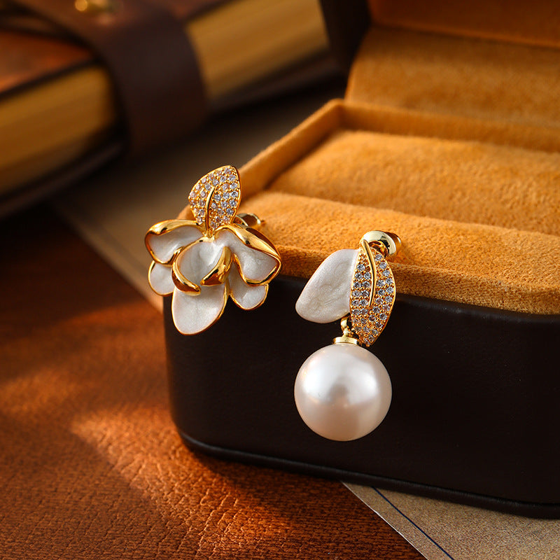 Liuvelle French Retro Pearl Earrings