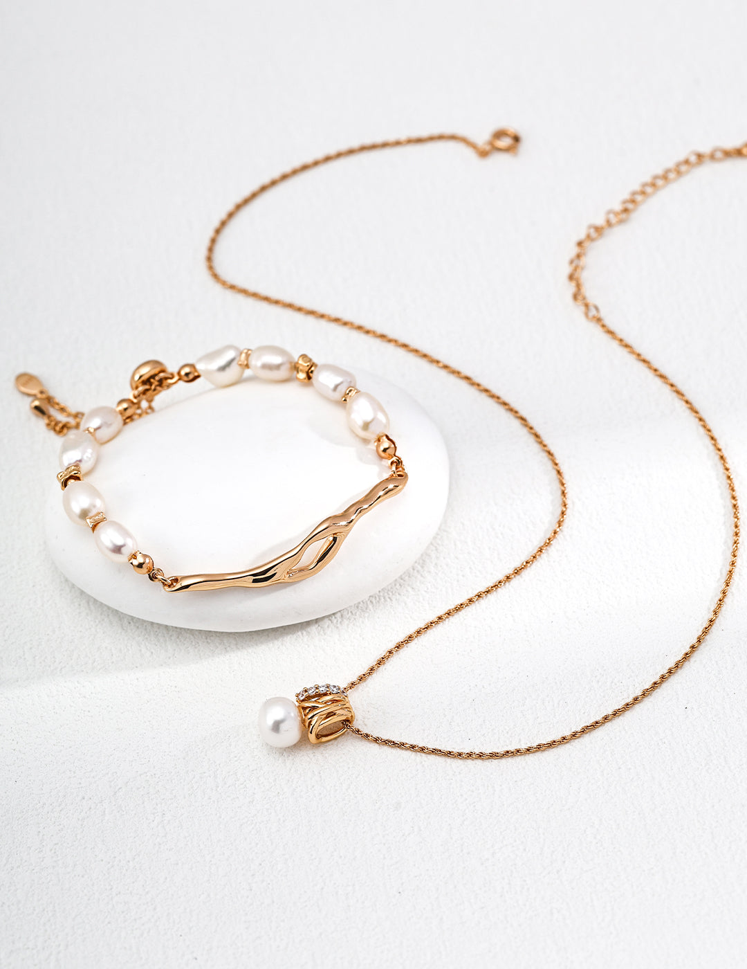 S925 Silver Natural Pearl Bracelet - Lava Series