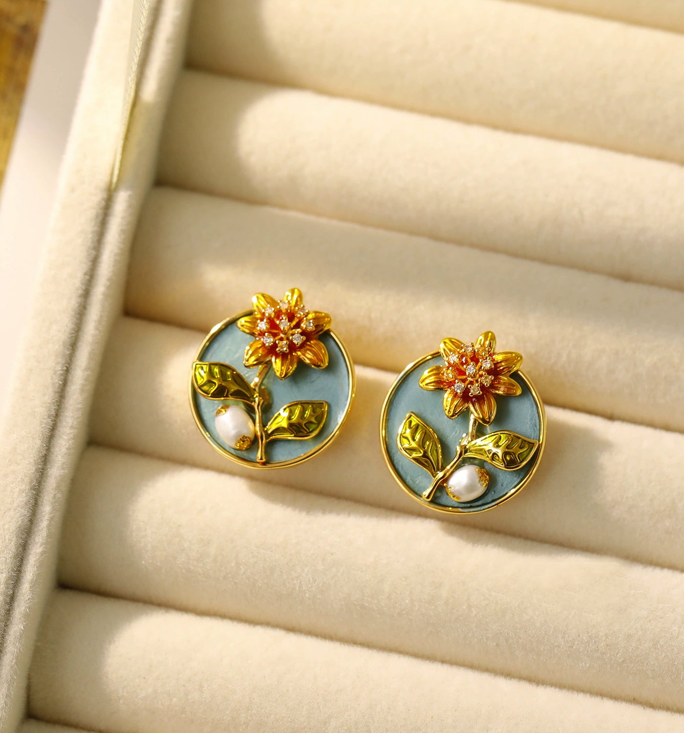 Liuvelle Monet Garden Collection: Baroque Pearl Earrings – Moonlit Bloom
