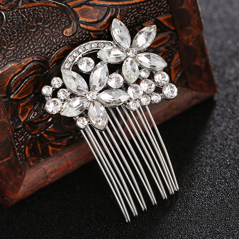European and American Classic Bridal Hair Accessories Alloy Rhinestone Insert Comb High-end Wedding Banquet Hair Styling Accessories Retro Hair Comb for Women