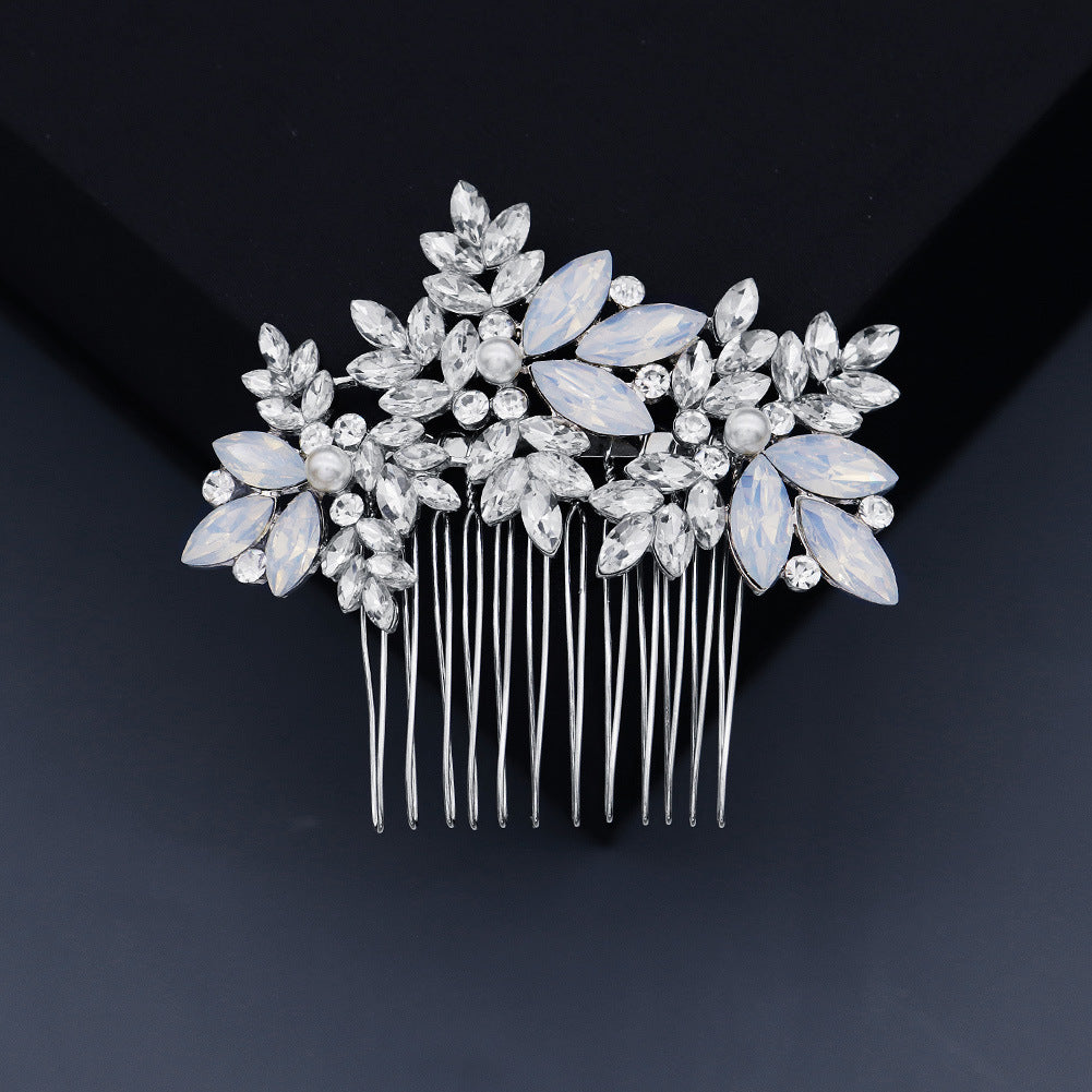 European and American Classic Bridal Hair Accessories Alloy Rhinestone Insert Comb High-end Wedding Banquet Hair Styling Accessories Retro Hair Comb for Women