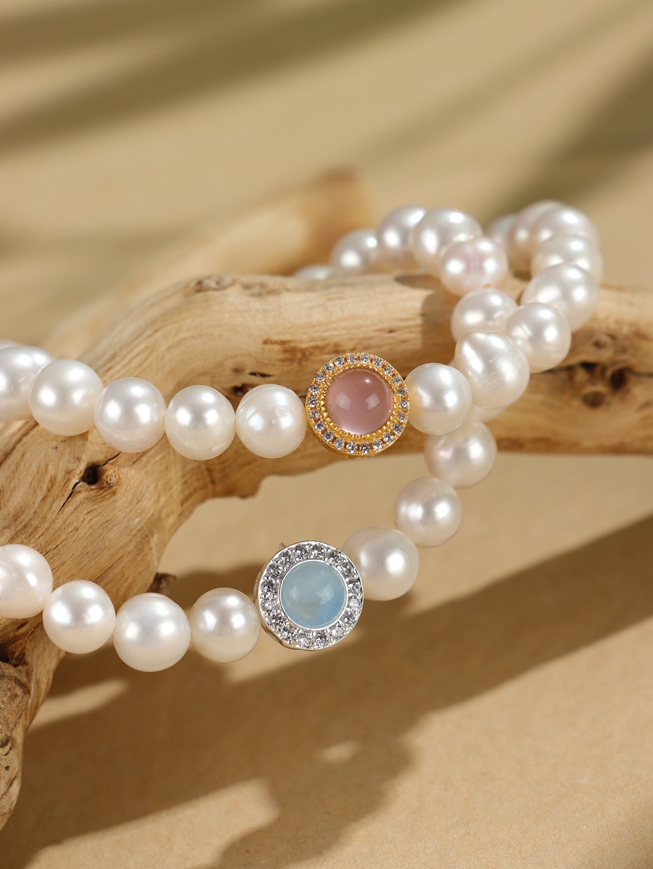 Liuvelle Enchanted Crystal-Pearl Bracelet – Healing Energy & Luck Charm