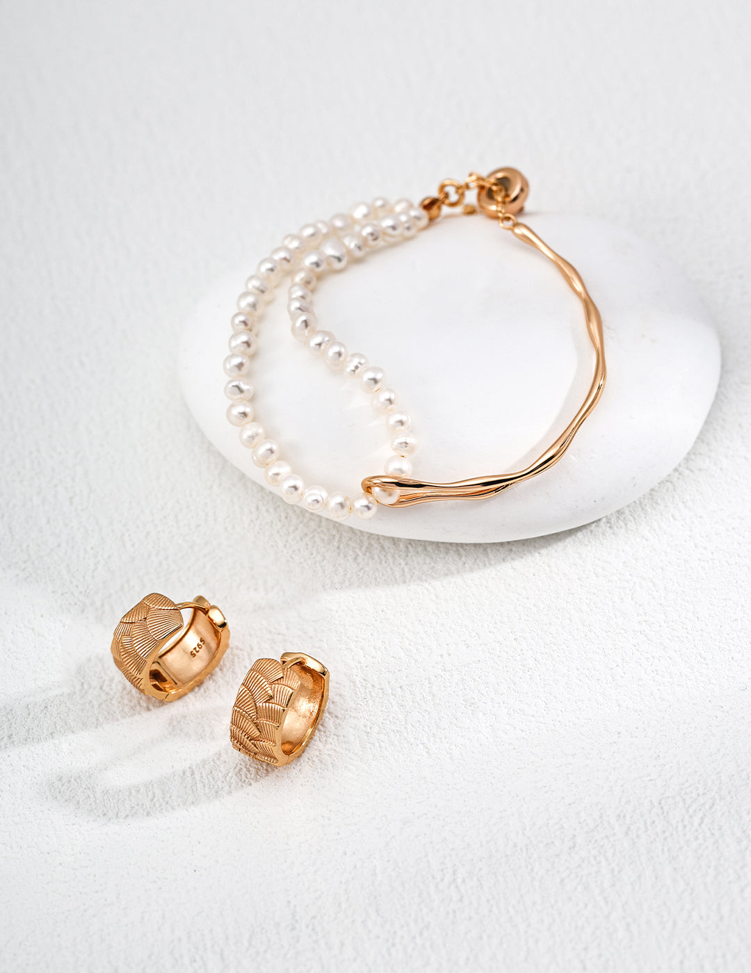 S925 Silver Vintage Engraved Stud Earrings