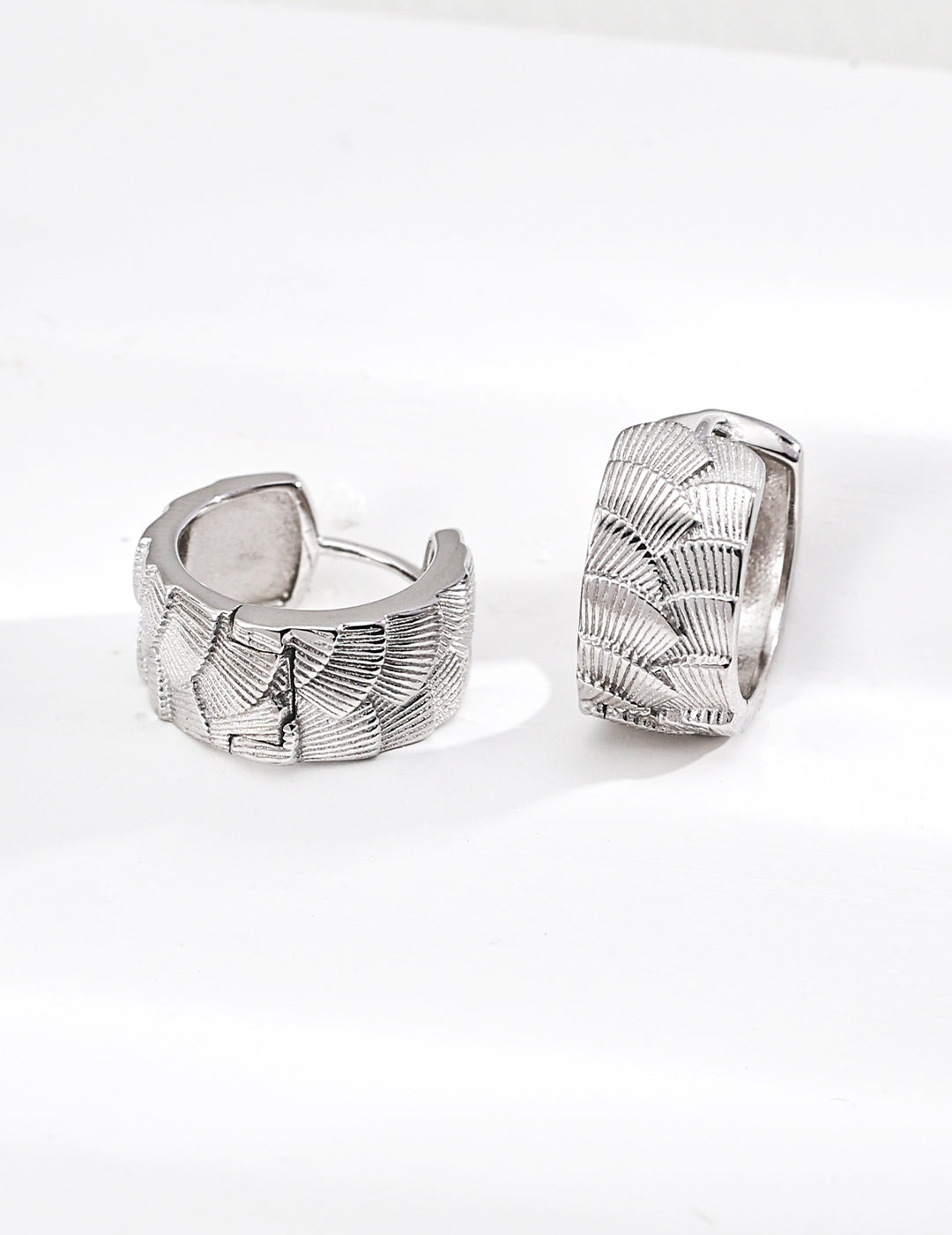 S925 Silver Vintage Engraved Stud Earrings White gold