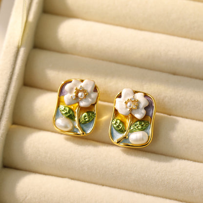 Liuvelle Monet Garden Collection: Baroque Natural Pearl Earrings