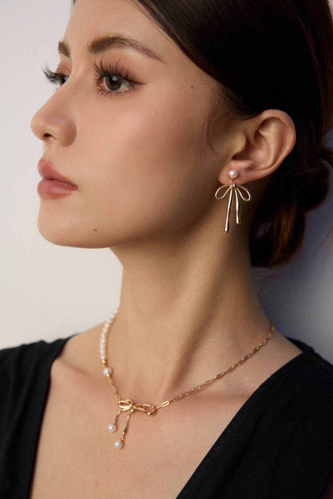 S925 Silver Natural Pearl Bow Earrings - Vintage Style