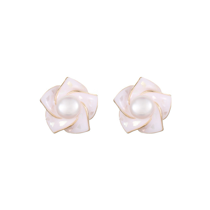 Liuvelle Camellia Pearl Earrings