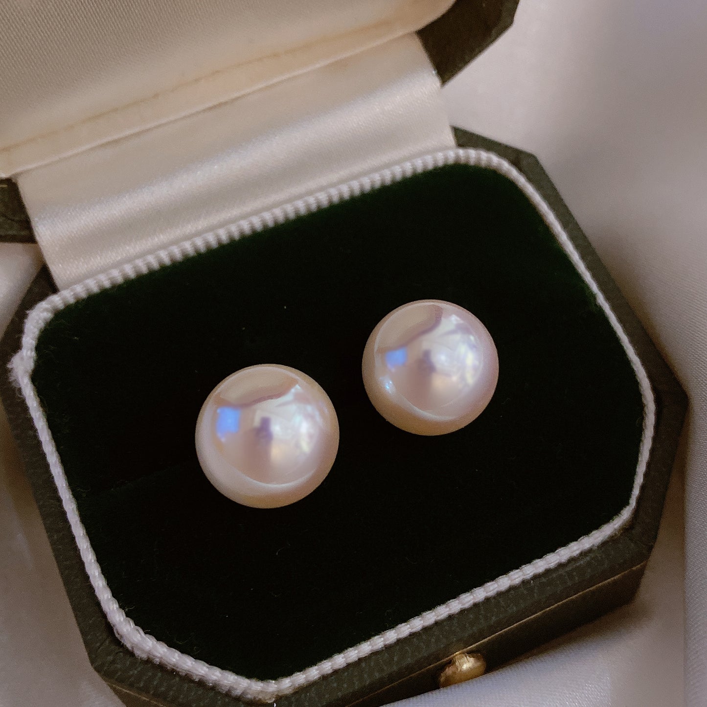Liuvelle Éternelle Pearl Earrings