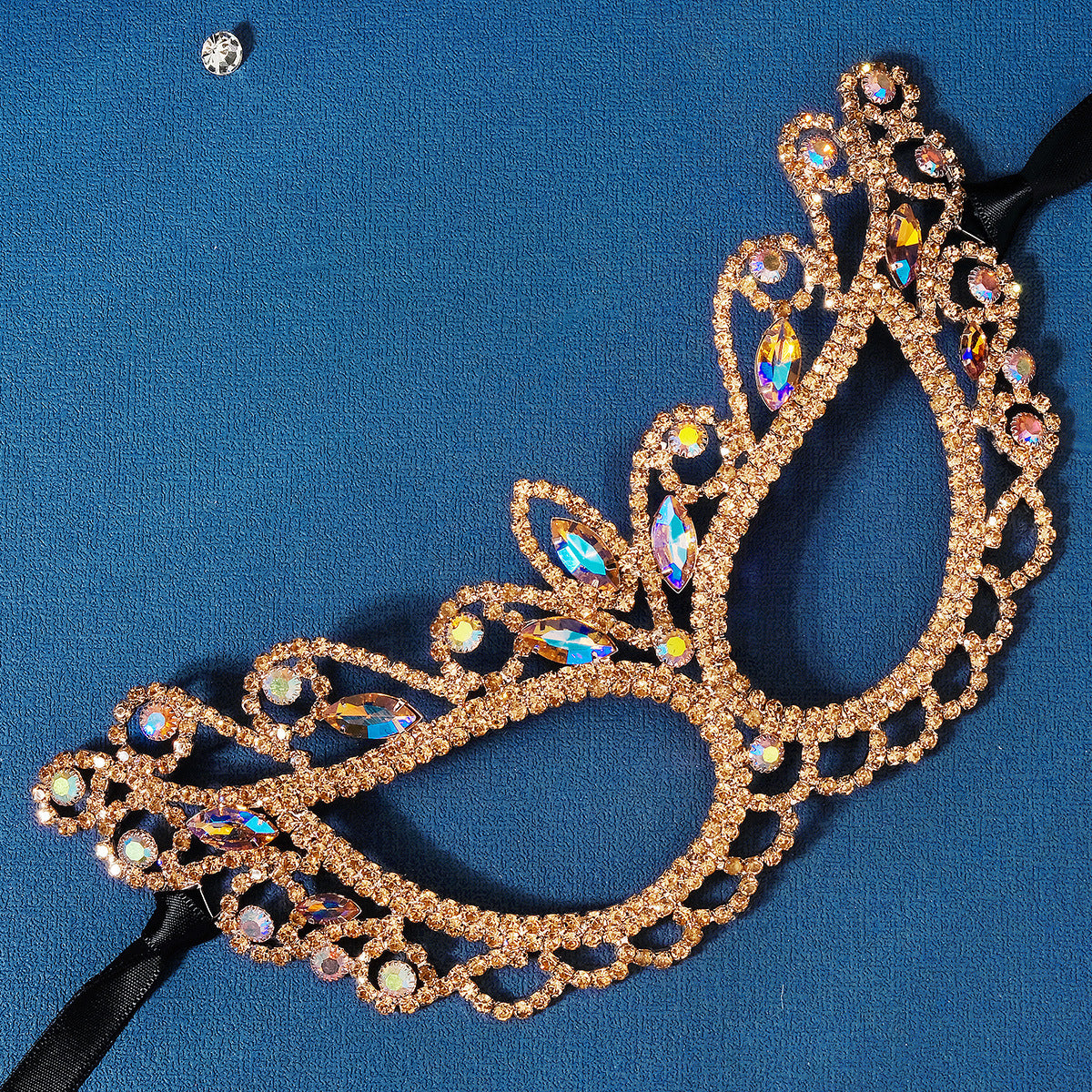 Elegant Half Face Mask for Halloween Parties & Dance Events