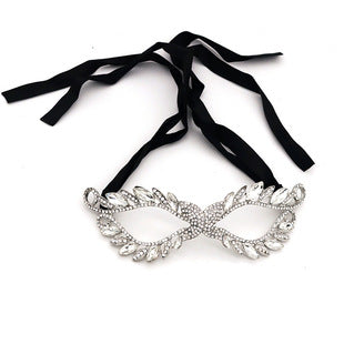 Elegant Half Face Mask for Halloween Parties & Dance Events