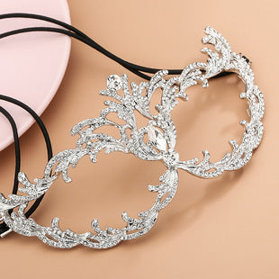 Elegant Half Face Mask for Halloween Parties & Dance Events