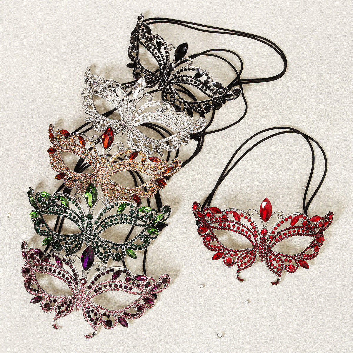 Elegant Half Face Mask for Halloween Parties & Dance Events