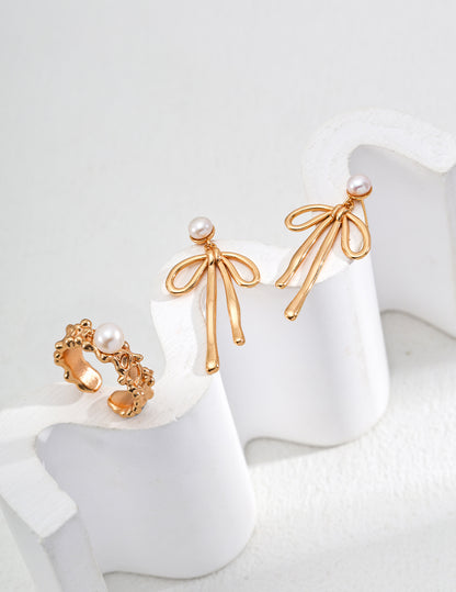 S925 Silver Natural Pearl Bow Earrings - Vintage Style