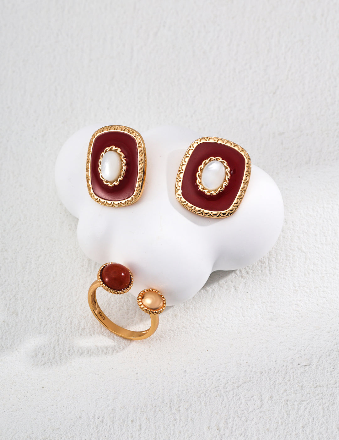 S925 Silver Enamel Shell Earrings - Minimalist Design