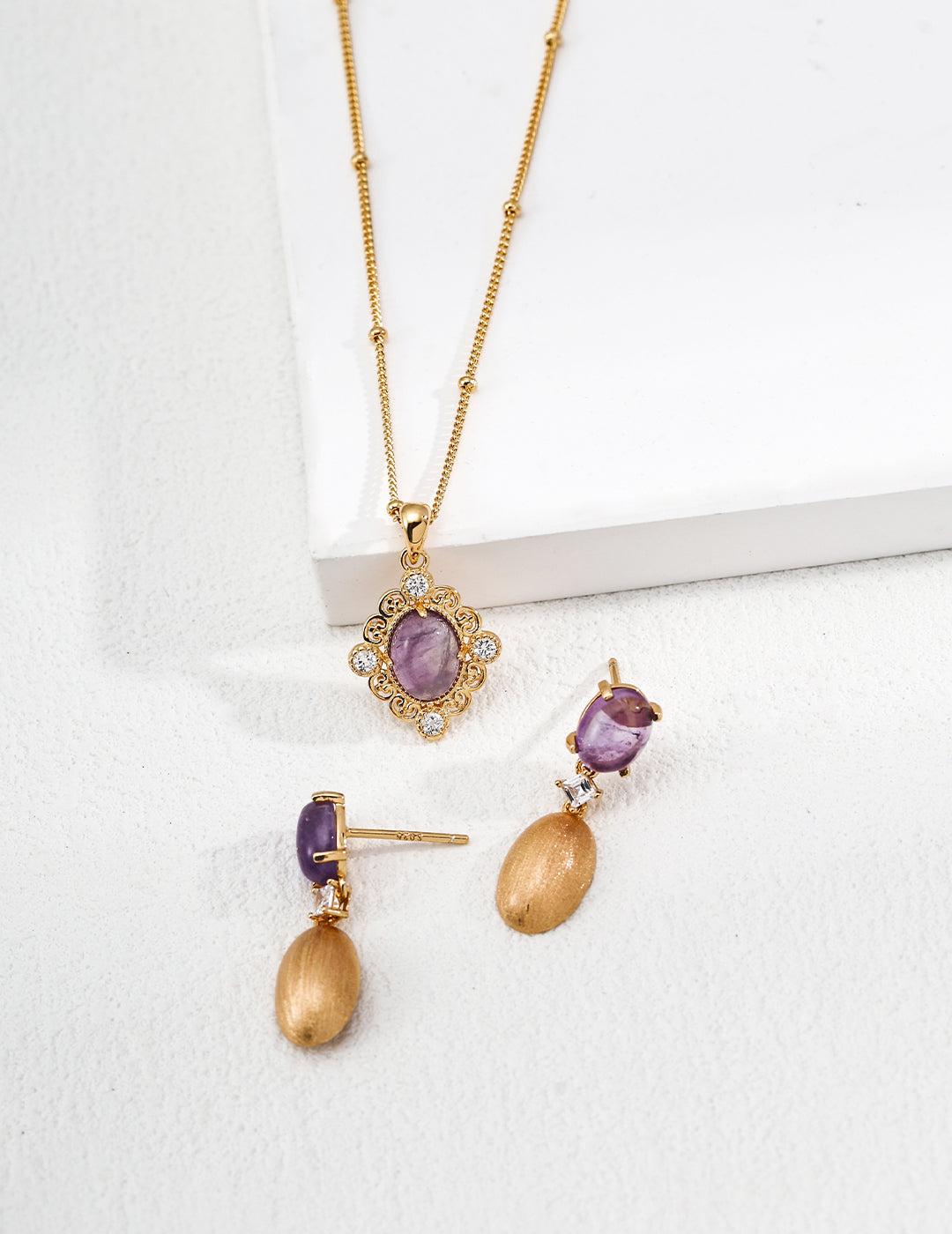 925 Silver Palace Style Amethyst Necklace