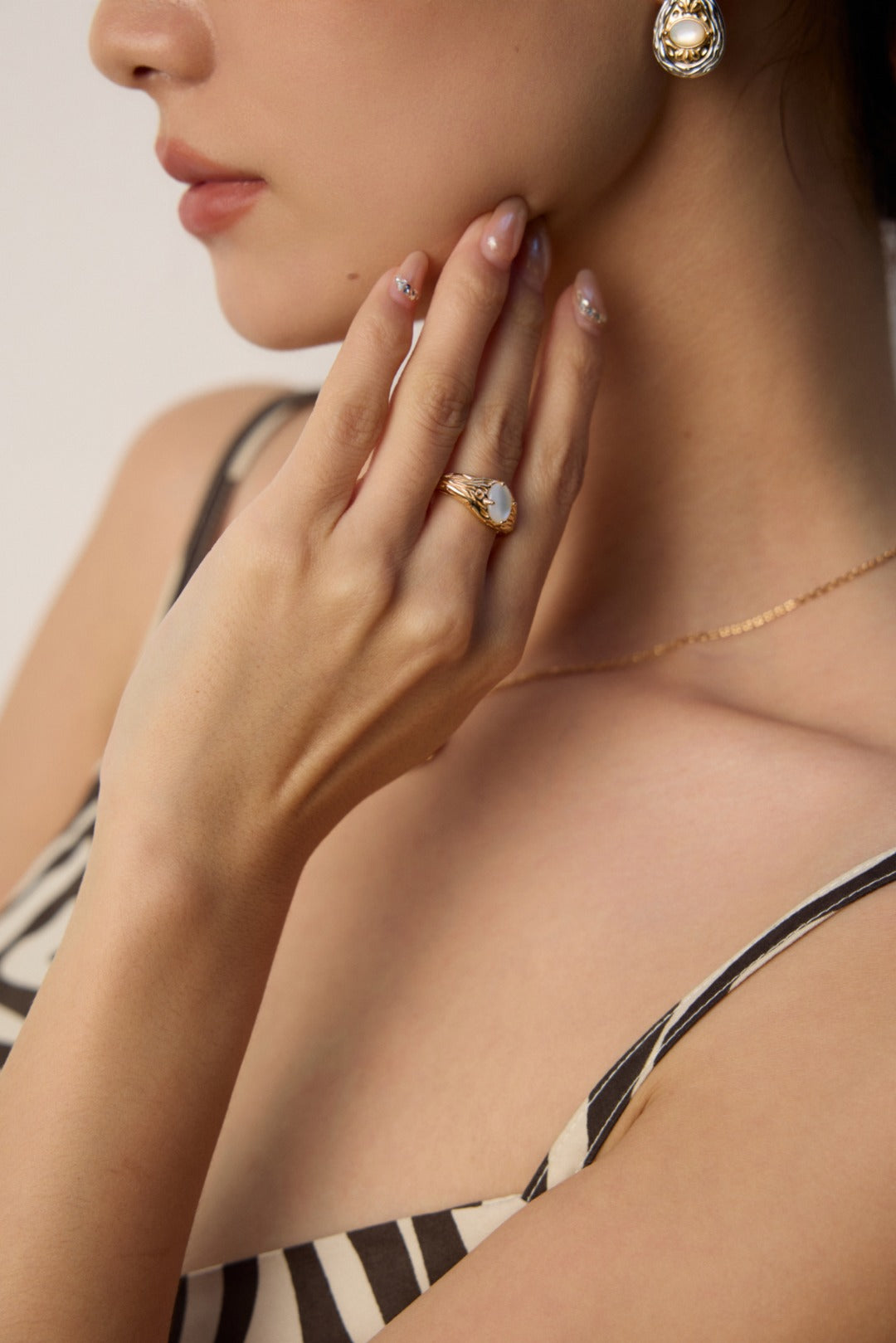 S925 Silver Vintage Mother of Pearl Ring