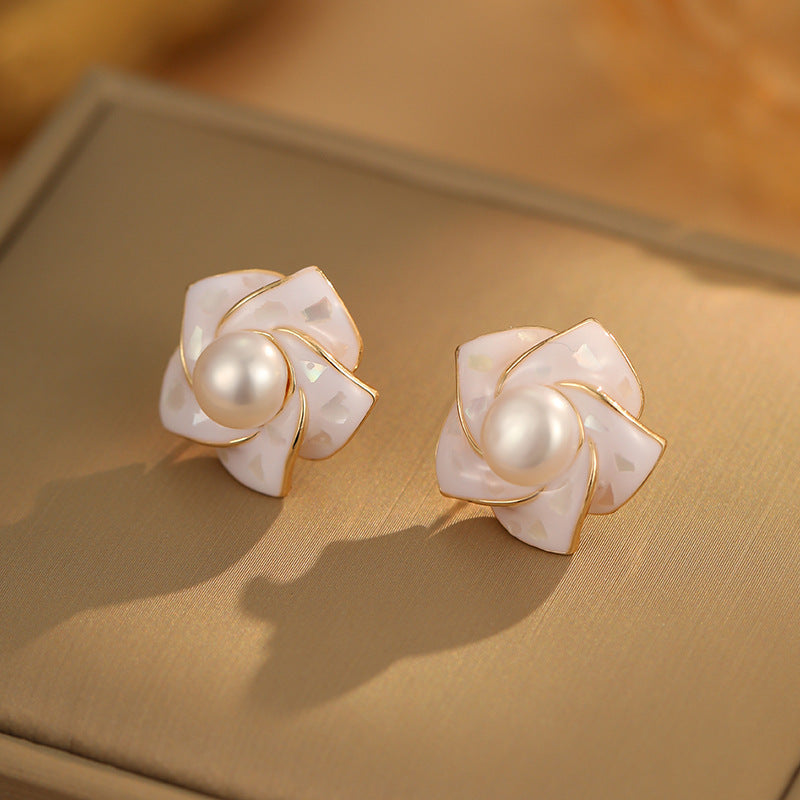 Liuvelle Camellia Pearl Earrings