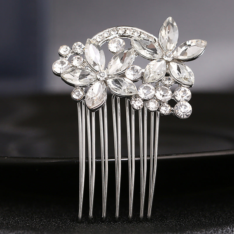 European and American Classic Bridal Hair Accessories Alloy Rhinestone Insert Comb High-end Wedding Banquet Hair Styling Accessories Retro Hair Comb for Women