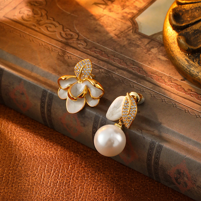 Liuvelle French Retro Pearl Earrings